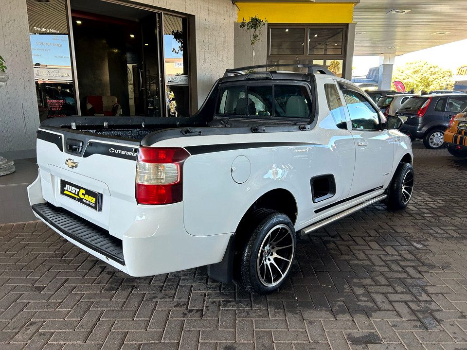 
								Chevrolet Utility 2013 full									