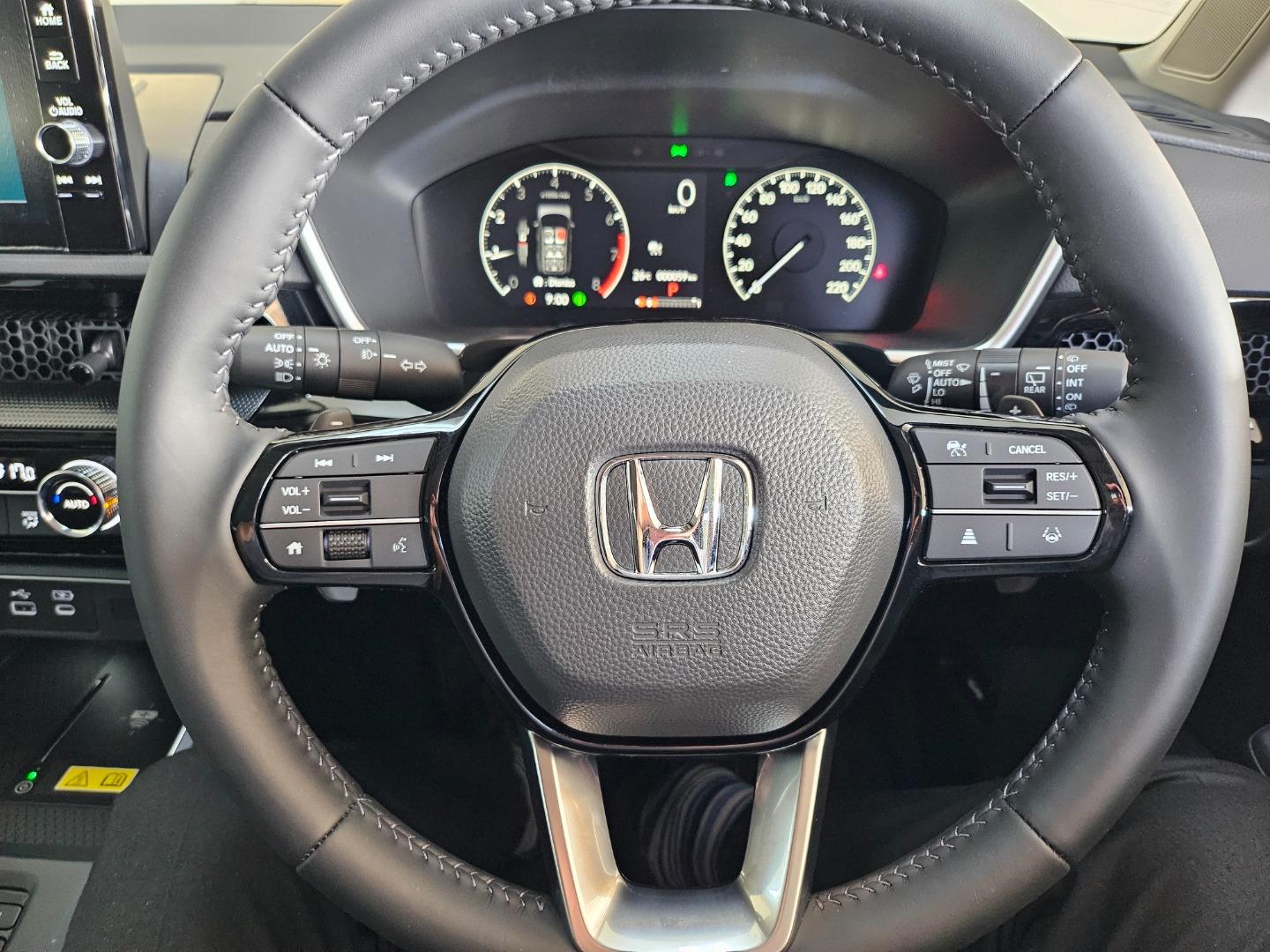 
								Honda CR-V 2025 full									