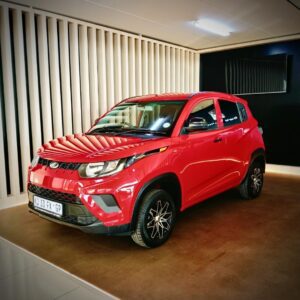 Mahindra KUV100 2022