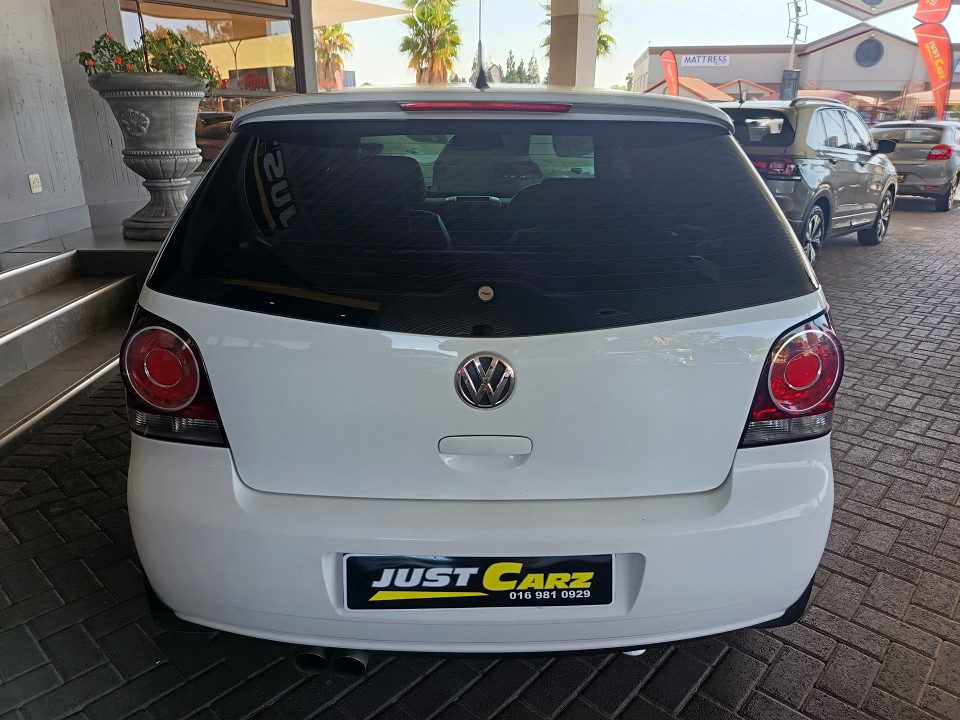
								Volkswagen Polo Vivo 2011 full									