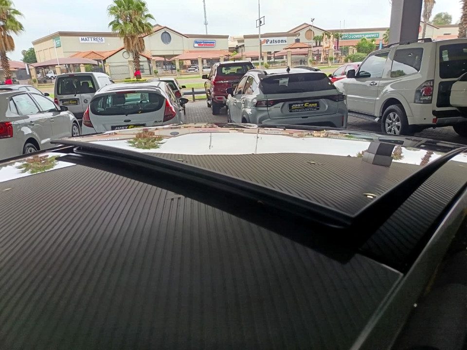 
								Volkswagen Golf 2016 full									