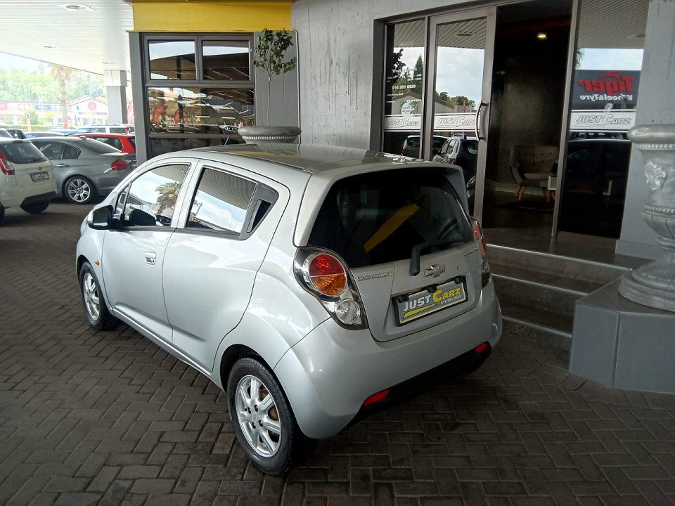 
								Chevrolet Spark 2011 full									