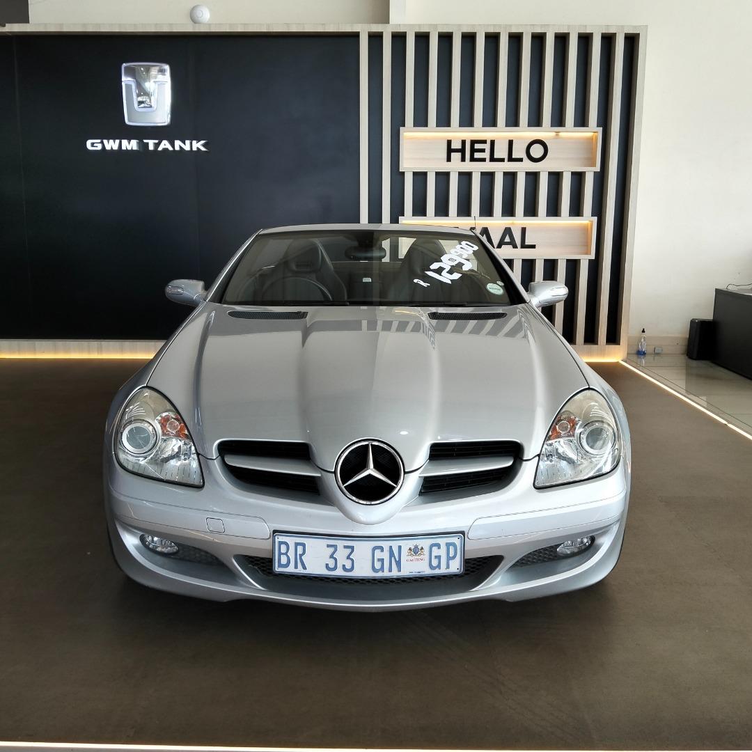 
								Mercedes-Benz SLK 200 2004 full									