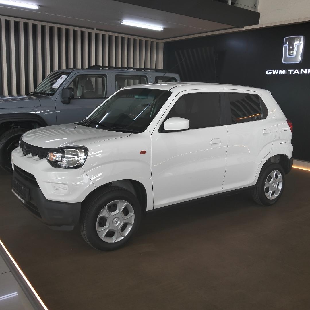 
								Suzuki S-Presso 2021 full									