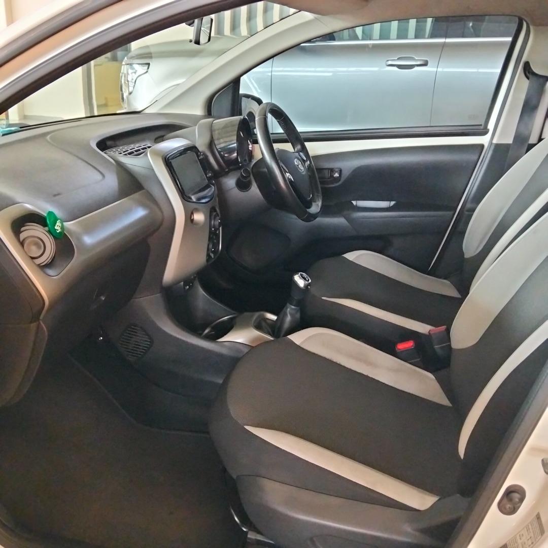 
								Toyota Aygo 2017 full									