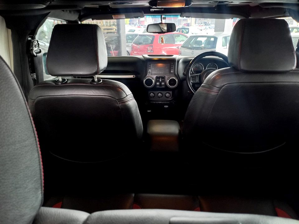 
								Jeep Wrangler 2014 full									