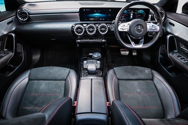 
								Mercedes-Benz CLA 2021 full									