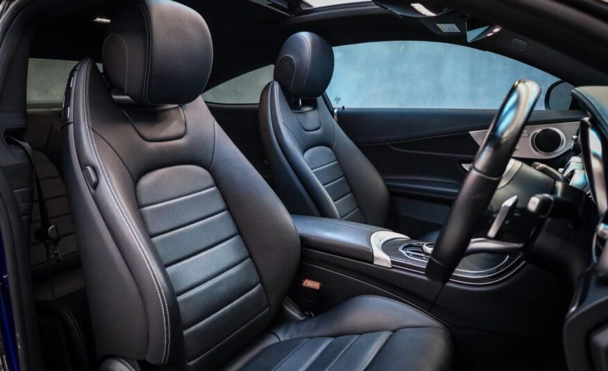 
								Mercedes-Benz C-Class 2022 full									