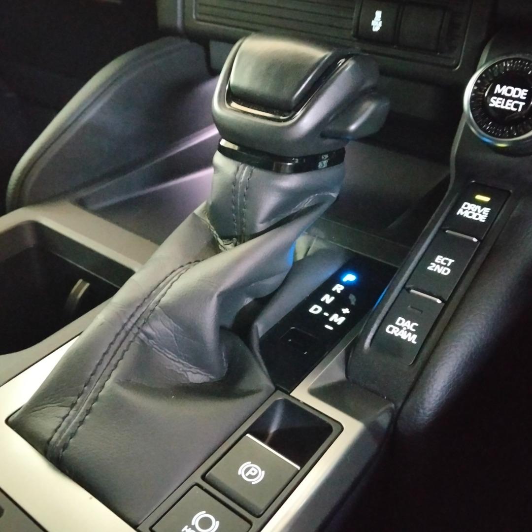 
								Toyota Land Cruiser 2024 full									