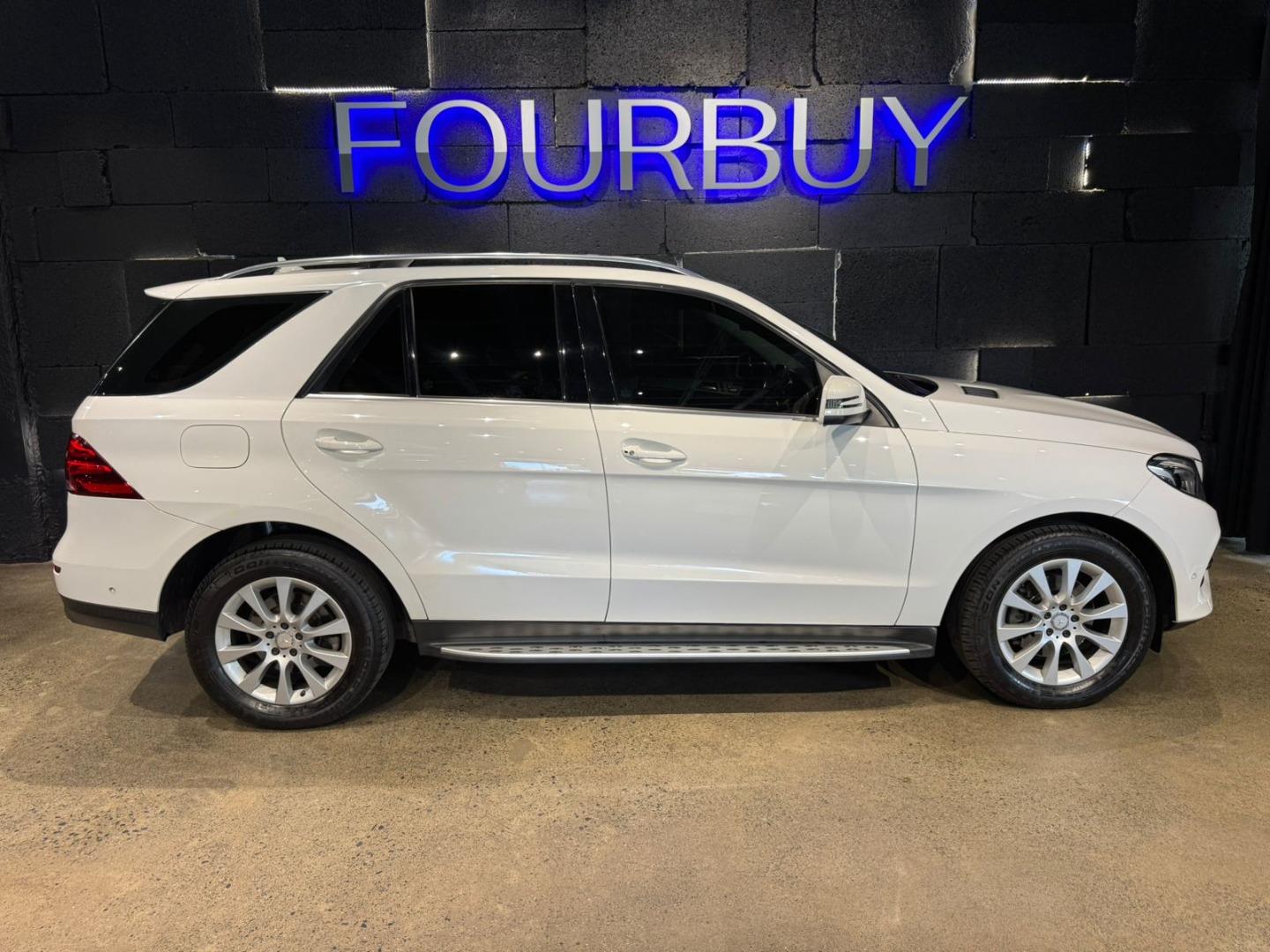 
								Mercedes-Benz GLE 2017 full									
