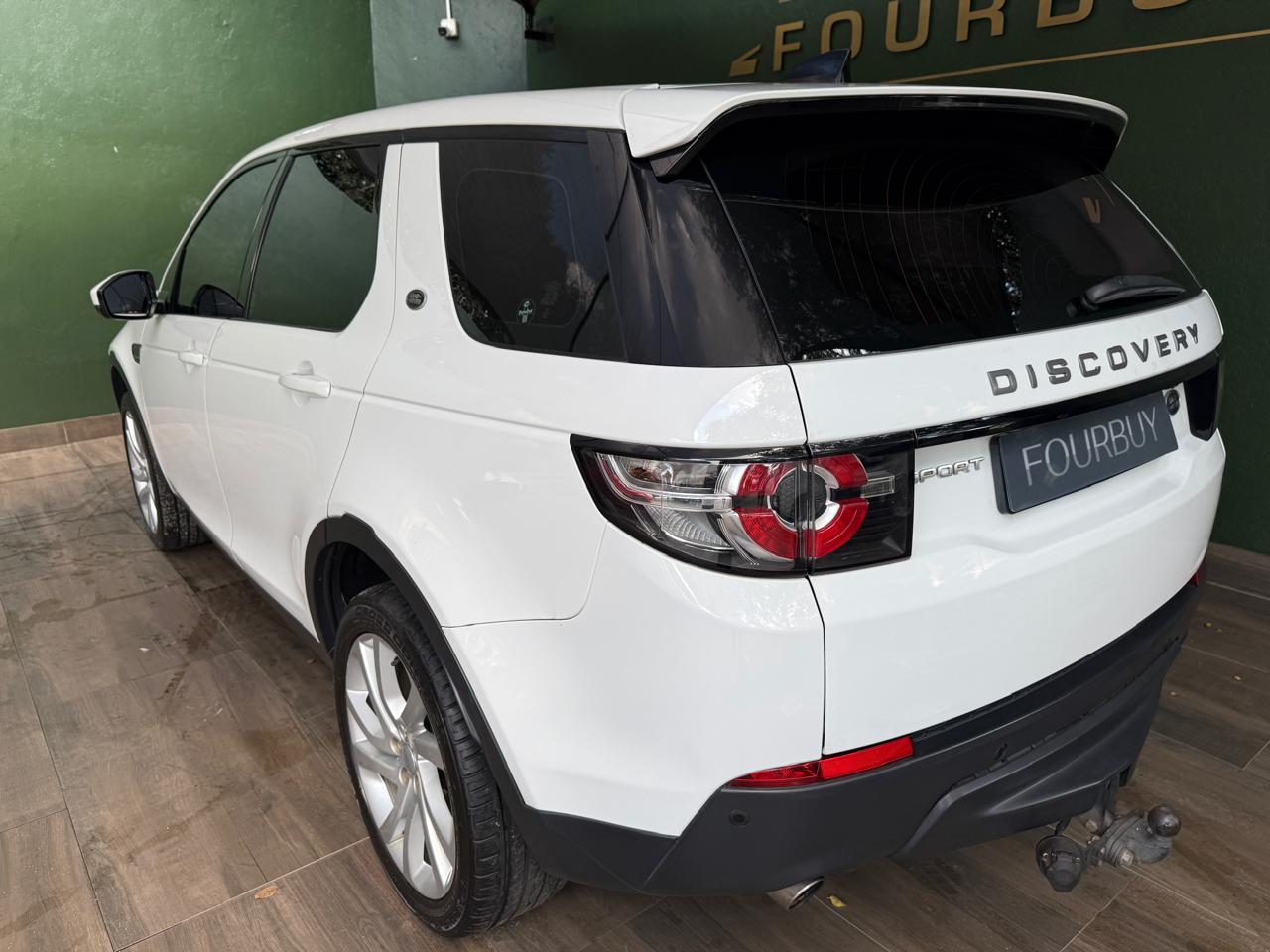 
								Land Rover Discovery Sport 2017 full									