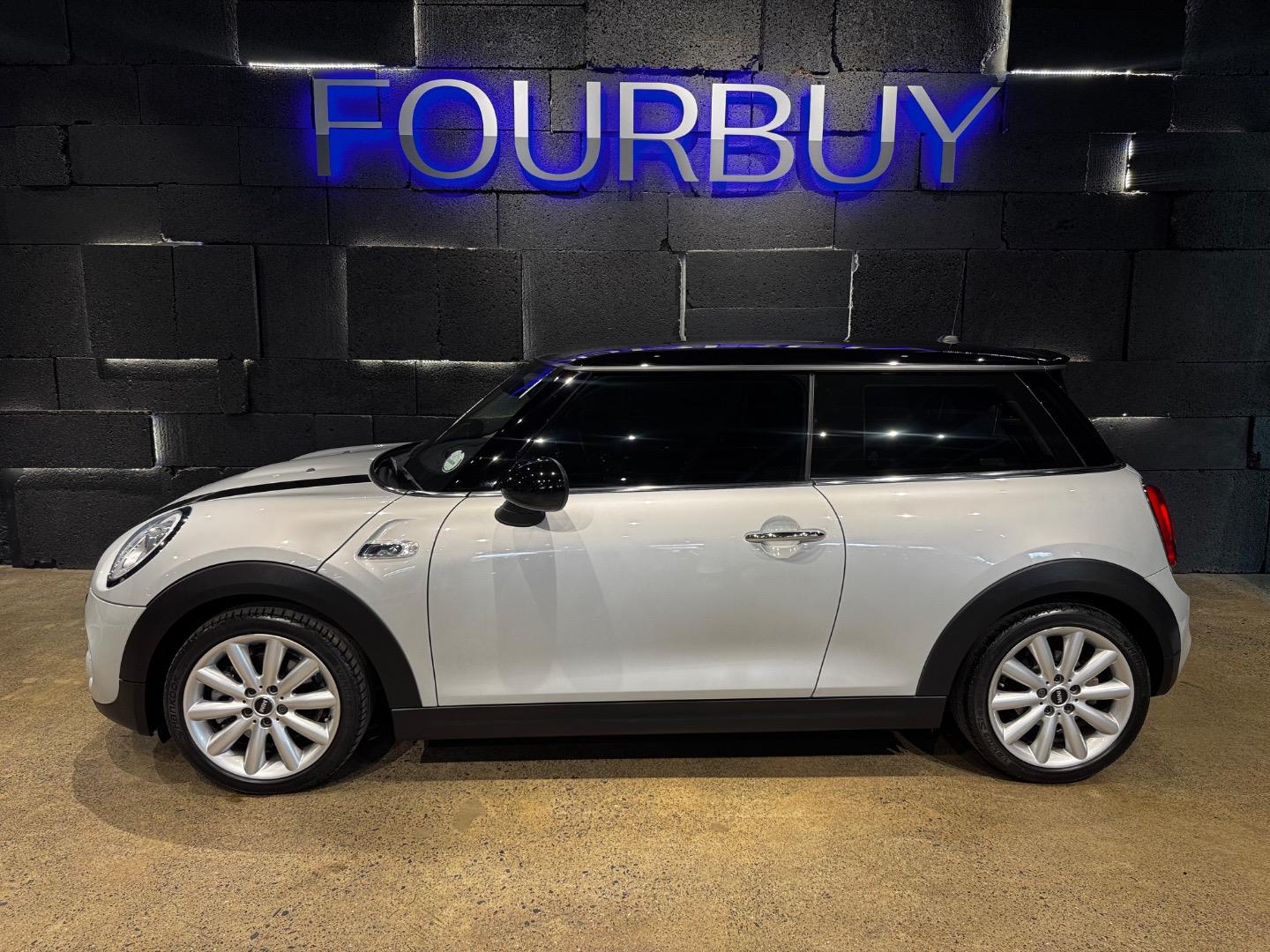 
								Mini Cooper 2015 full									