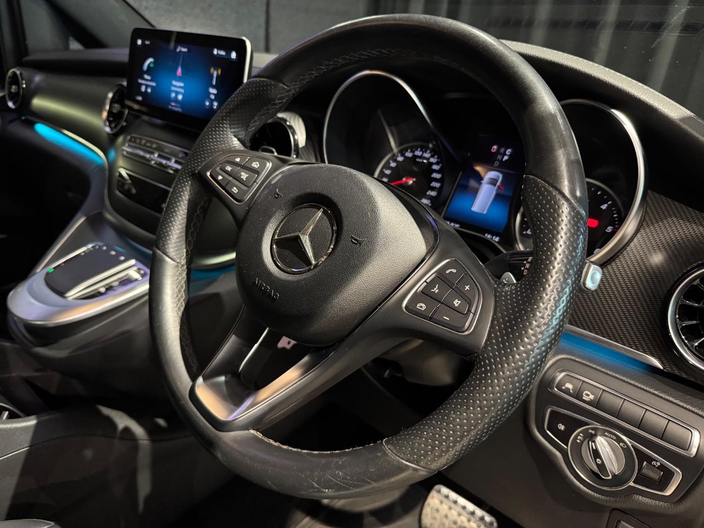 
								Mercedes-Benz Avantgarde 2020 full									