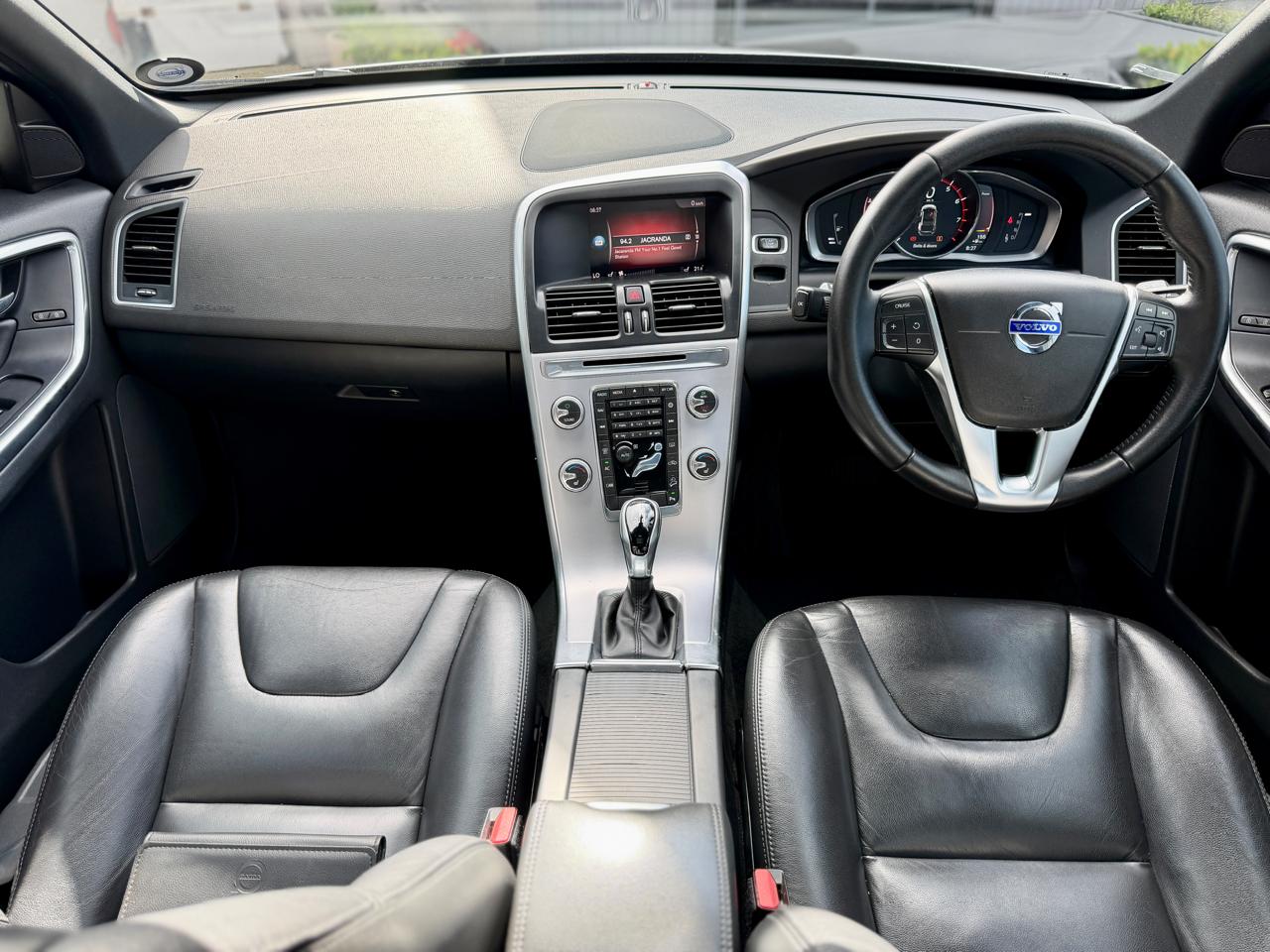 
								Volvo XC60 2018 full									