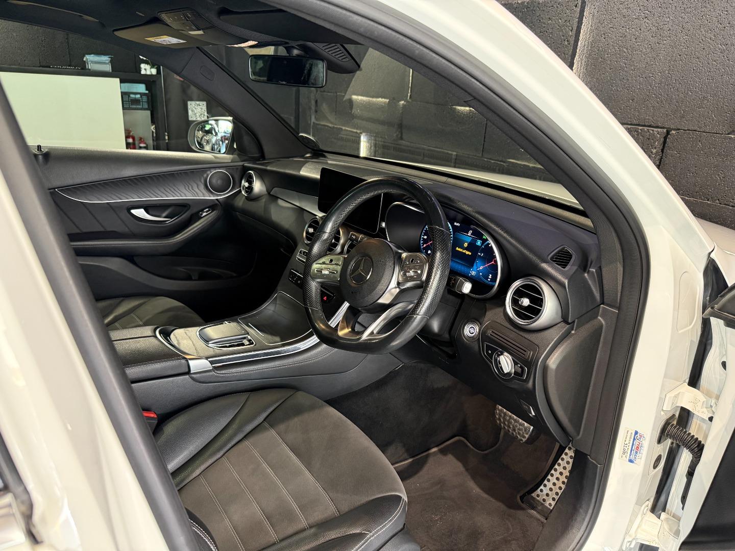 
								Mercedes-Benz GLC 2019 full									