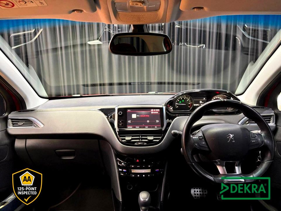 
								Peugeot 2008 2017 full									