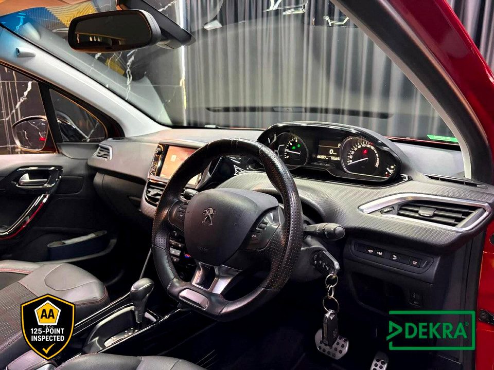 
								Peugeot 2008 2017 full									