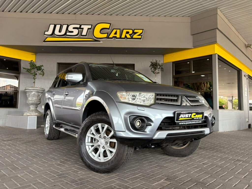 Mitsubishi Pajero 2014